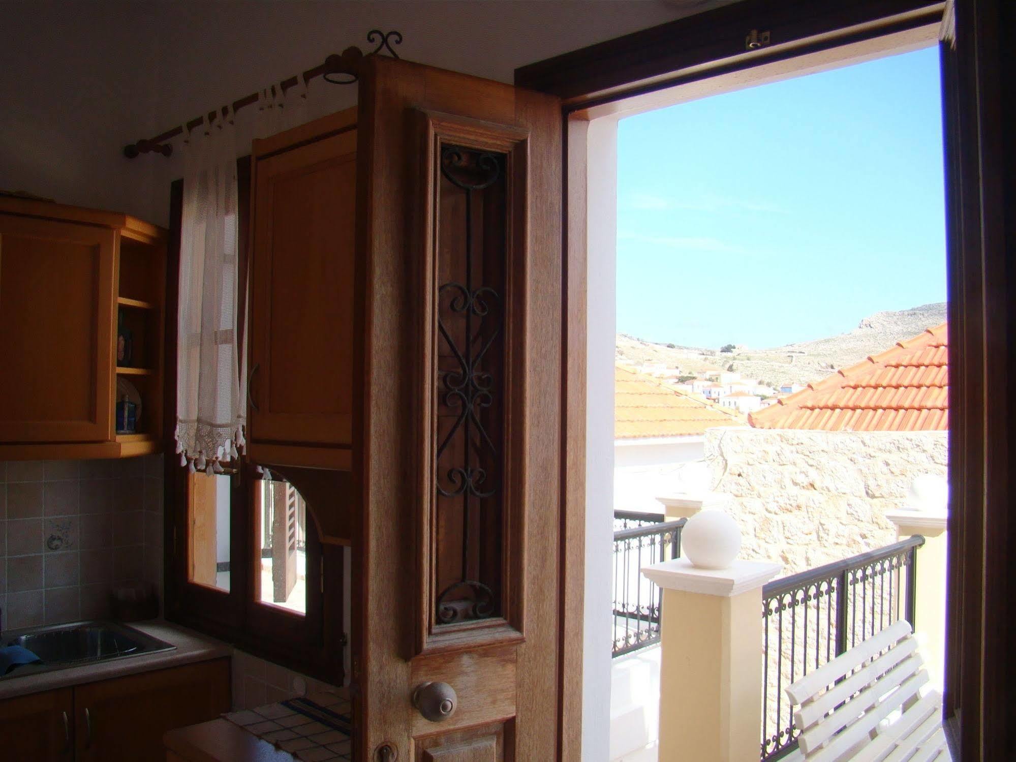 Hotel Halki Sea House Esterno foto