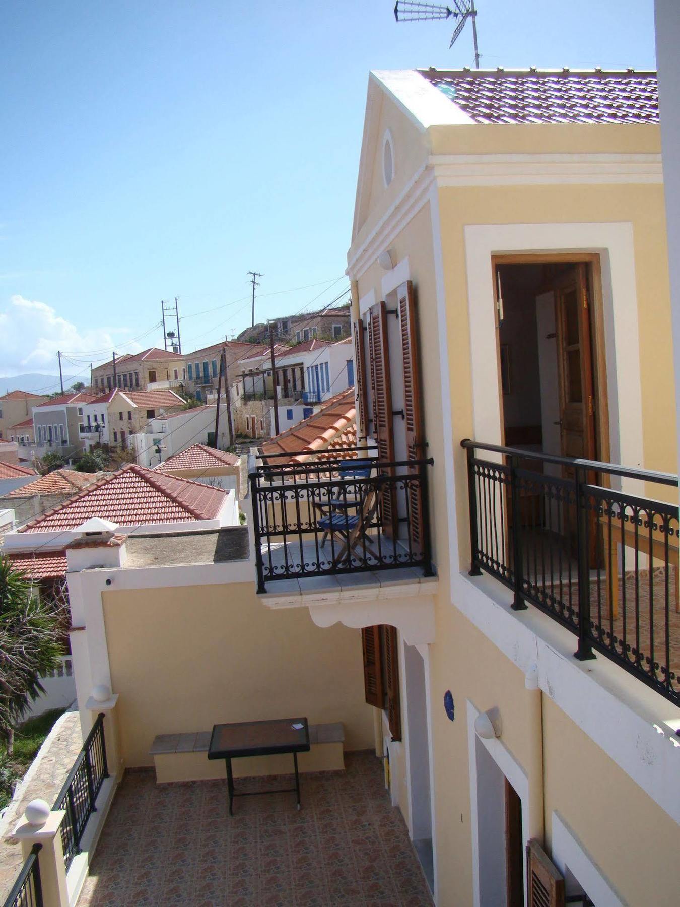 Hotel Halki Sea House Esterno foto