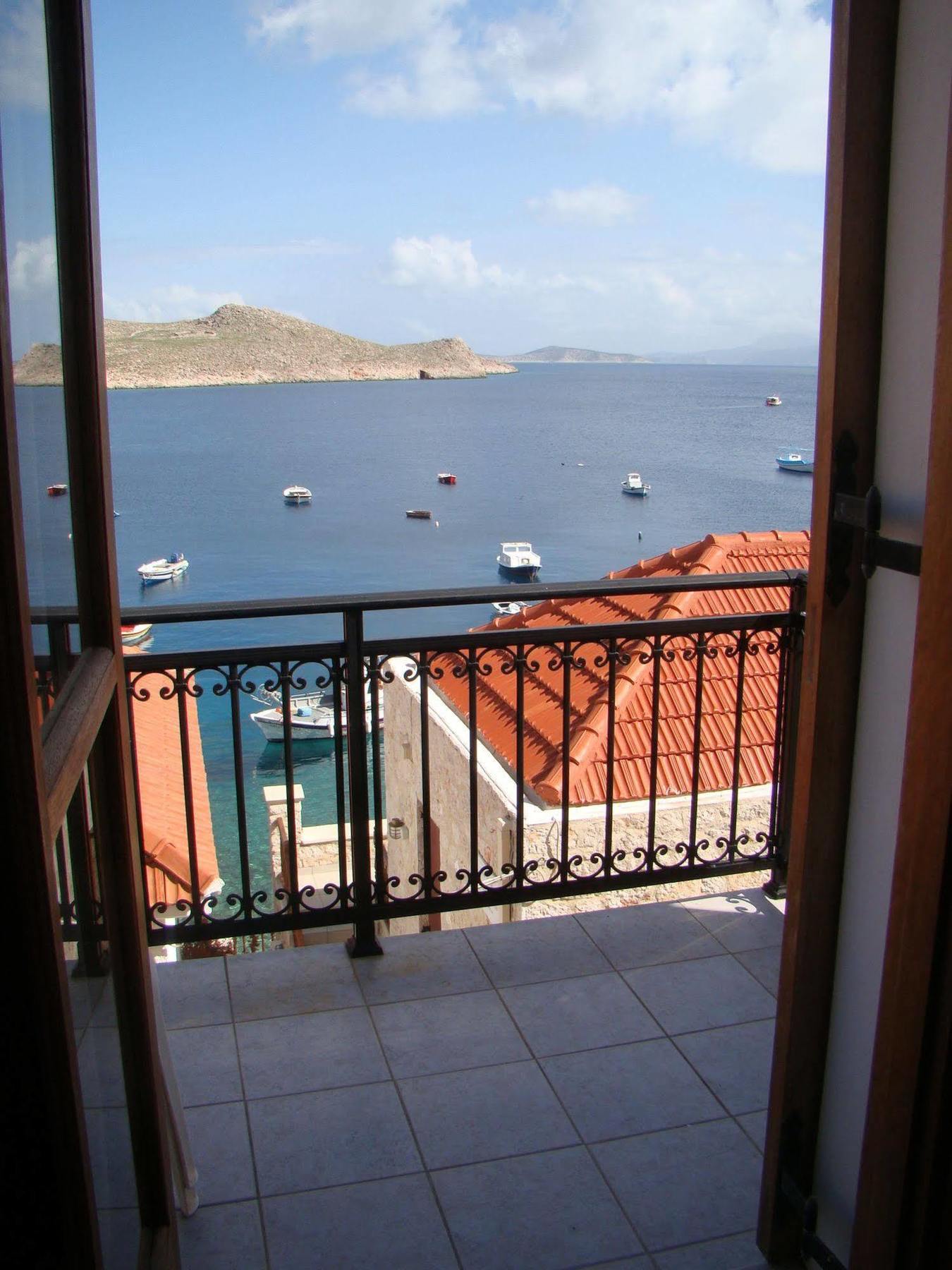Hotel Halki Sea House Esterno foto